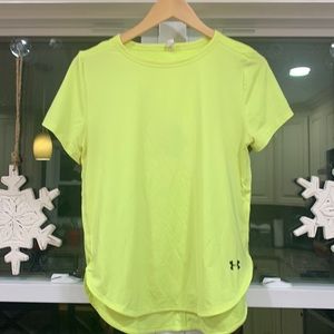 Under  Armour Heart Gear shirt